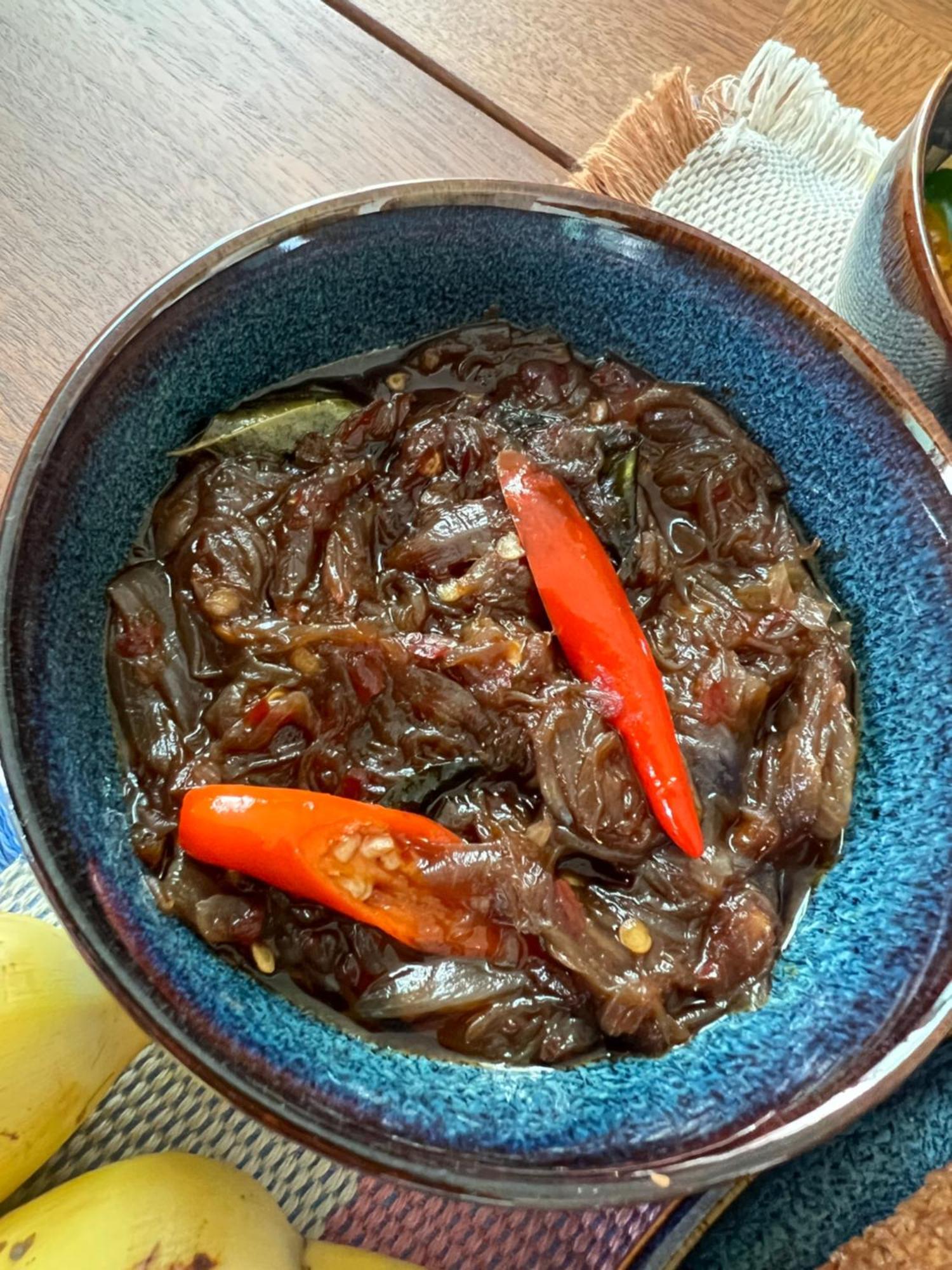 Liyara *